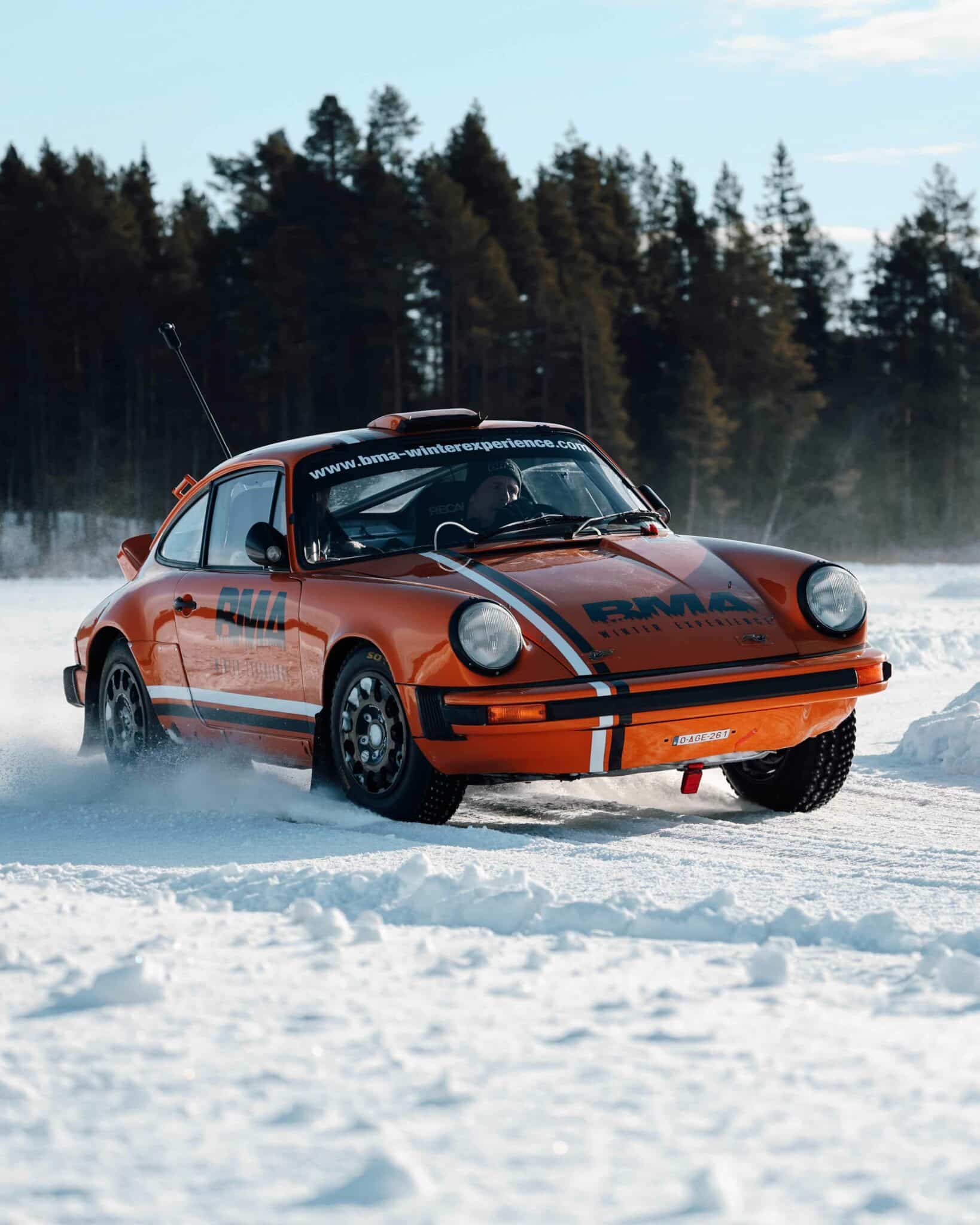 06650706-7ef7-a992-a2f7-3da25a9ca1b1