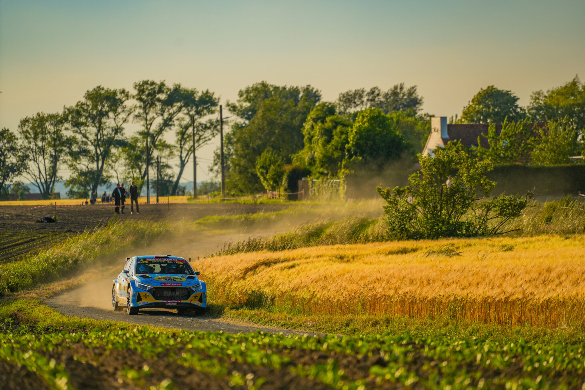 c10594f4-10c8-0189-4aa1-606631c2763a